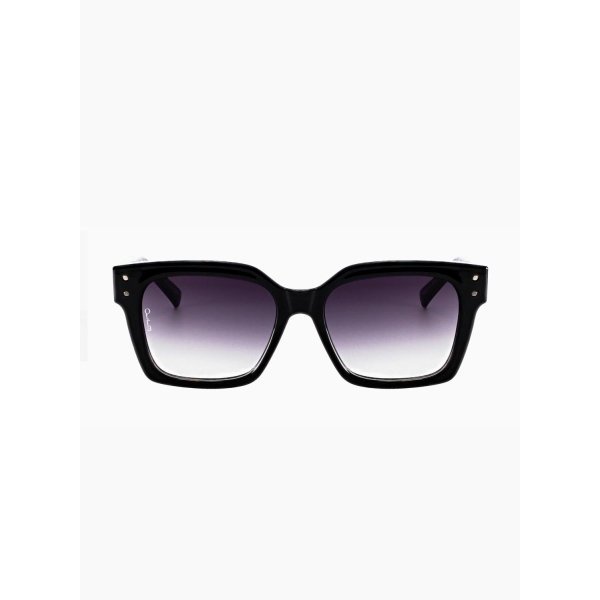 Ora, Black