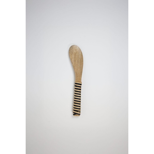 Smørkniv, Zebra, Natur