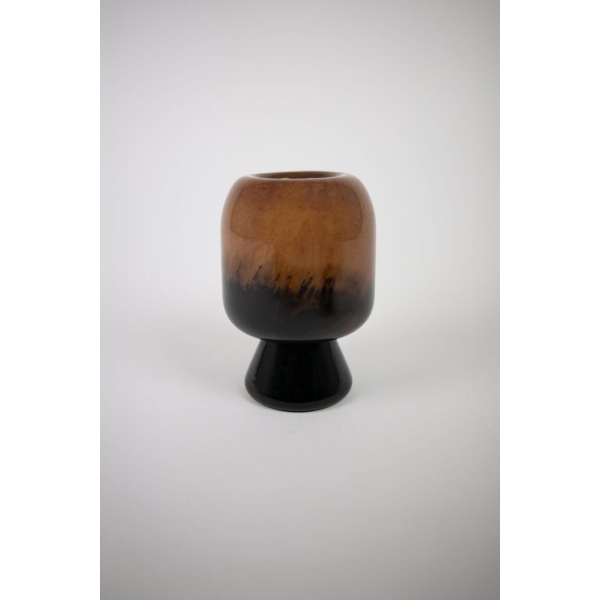 Vase, Luc, Høy
