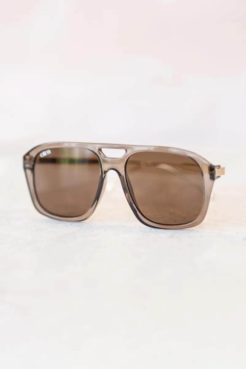 Reina, Trans Olive/Brown