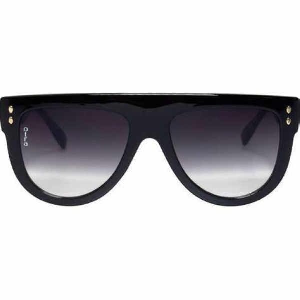 Elio, Black