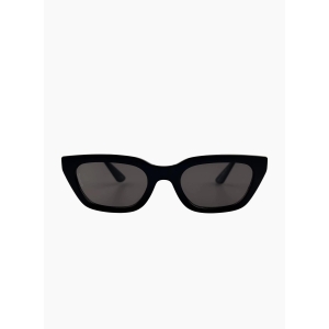 Nove, Black