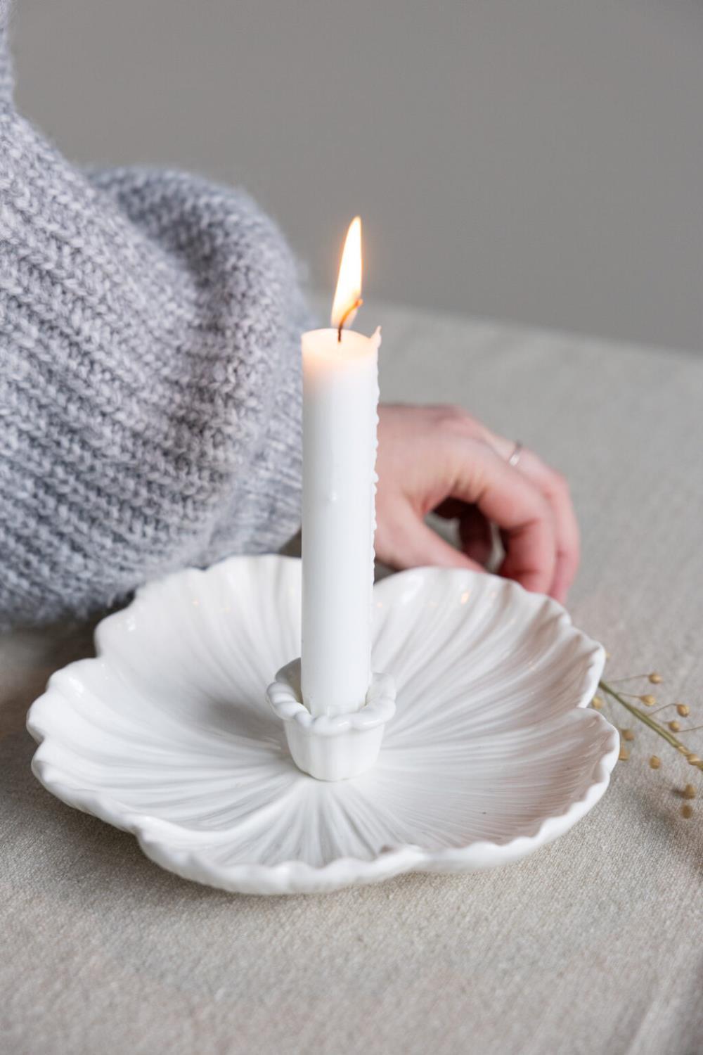 Lysestake, Botanik, L