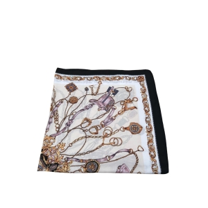 Skjerf, Kate, Black
