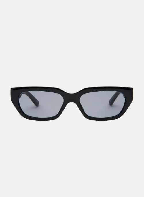 Cato, Black/Smoke