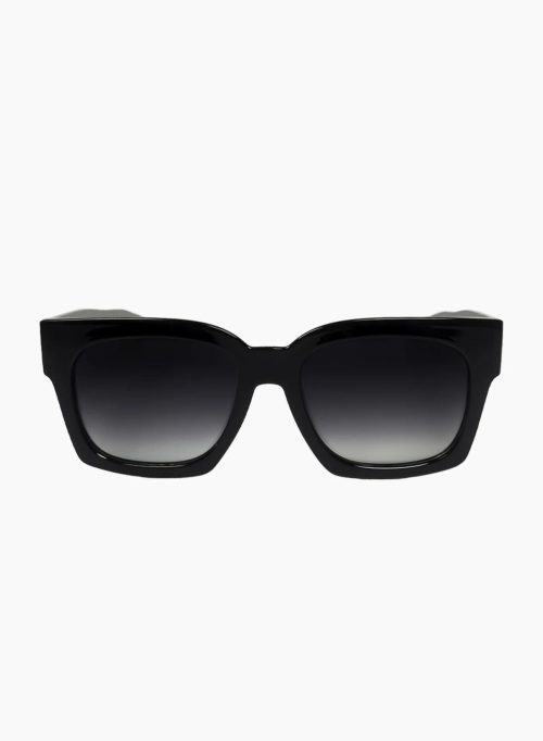 Alba, Black/Smoke Fade